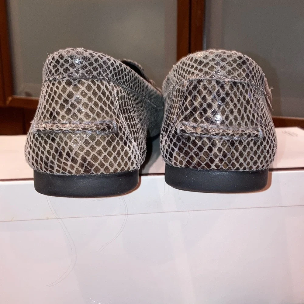 Like New Coach loafer shoes - Picture 4 of 5